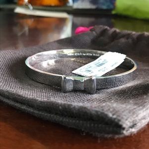 Kate spade “take a bow” bangle